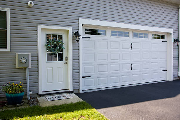 24/7 Emergency Garage Door Panel Replacement experts in Genola, UT